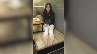 섭외녀 발 뻗고 인터뷰