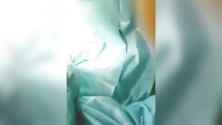 보지에 들어간 전구