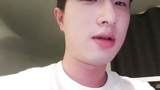 고객님들 어렵게 섭외한 게스트입니다^^