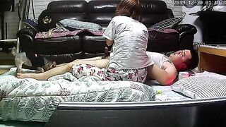 IP_뱃살아저씨와 거유아줌마 TV앞 폭풍섹스 [소리 有] ipcam korean porn