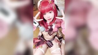진동기에 계속 느끼는 레무키라