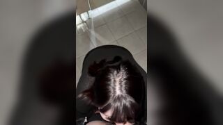 텔 갈바에 공중화장실에서 한다는년_2
