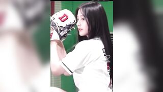 ㄴㅈㅅ ㄱㅁㅈ 시구 순간포착