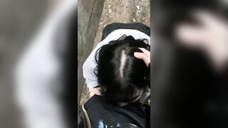 날씨도 안 풀렸는데...감기 걸린다 후딱 끝내~