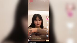 중국 라방녀 올노출(영상1분1초)