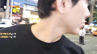 보킹_홍대노브라녀_겨드랑이냄새맡기