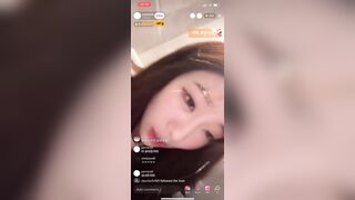★틱톡스타★ 이맹둥 똥싸는거 라이브로 보여줌