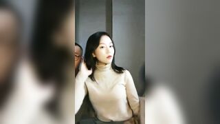 촬영하는 조건 아재와 장미문신녀