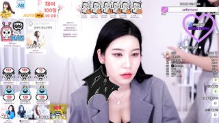 낭낭이 친구와 대기방 가슴노출 [둘다 가슴자랑 노출] korean bj