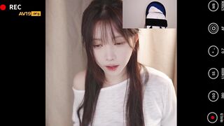 윤잉 소꿉친구 여사친의 병문안과 청소 케어,그리고