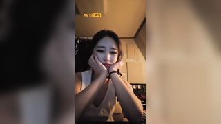 [마약사건녀] 아나운서 김나정_노브라 인스타 라방