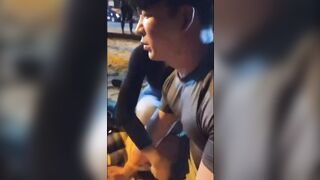 동남아 해변에서 성추행당하는 K아저씨 ㅋㅋ