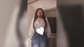 틱톡 거유녀 4 (2)