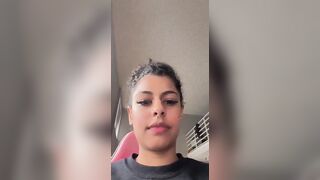 유명 틱톡커 수위 높다고 결국 짤려버린 영상 china