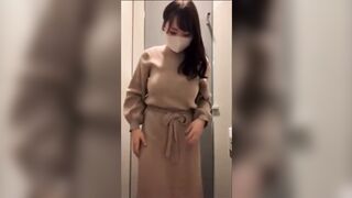 탈의실에서 자위