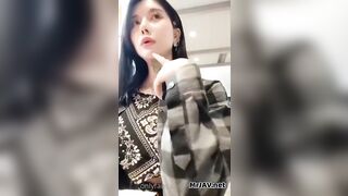 박음직스런 야노녀 보일랑말랑