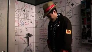 거터볼(2008) - 줄리아 역의 다니엘 먼로 무삭제유출