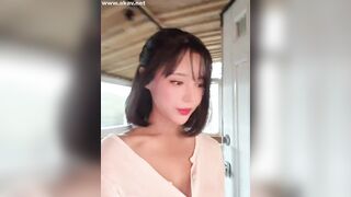 보면 볼수록 섹시한년 보지노출 섹드립