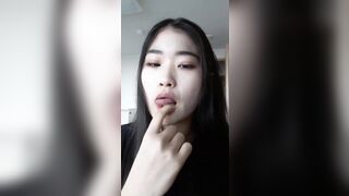 수퉌사는 노예녀