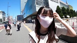 중년 남자에게 따이는 여대생