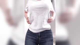 힘숨찐 가슴녀 (1)