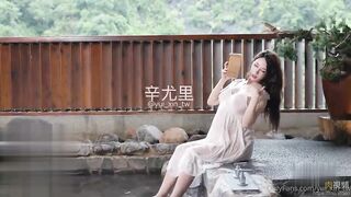 與攝影師的秘密關係孕期深山幽會 辛尤裏 china onlyfans