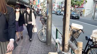 【４K】この爆美女コンビJ〇の生パンツ見たいですか jav jvip