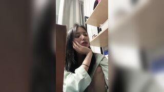 신작 ✨ 핑크잠옷녀 【소주병녀 】 _담타 후 자위분수 korean porn vip