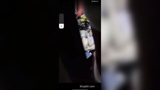 딱걸렸어 ㅋㅋ 야동보며 자위하는 누나