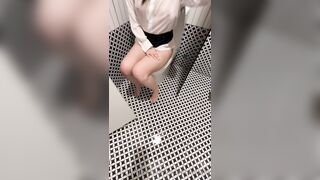 비서년 일 볼때 기습공격하는 대표님
