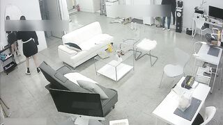 【破解摄像头】两位超高颜值女神办公室做爱[某房原版] ipcam