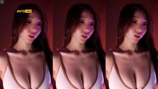 유니나♥ 츄파츕스 리액션