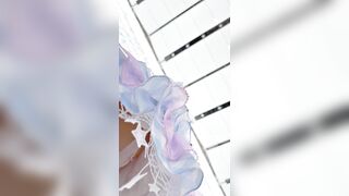 【KFC】⭐极品COSER逛街。黑袜白色内尿湿了，故意露出黑森林[某房原版] ipcam 4