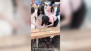 【高抄拍胸】海边露天 近距离怼奶拍小葡萄(16) [某房原版]50V ipcam 2