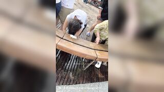 【高抄拍胸】海边露天 近距离怼奶拍小葡萄(6) [某房原版]50V ipcam 2