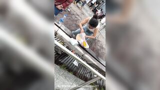 【高抄拍胸】海边露天 近距离怼奶拍小葡萄(9) [某房原版]50V ipcam 1