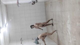 ❤️希少【女子大生トイレ】公衆トイレで入浴中の女子大生を命がけで盗撮 5V ipcam (1)