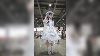 【xxn-224】双马尾洛丽塔小姐姐逛街..卡通内两侧露毛脸底...[某房原版] ipcam 3 (1)