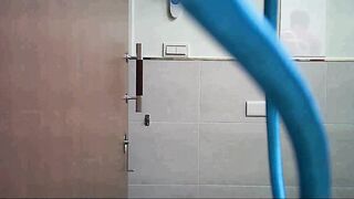 【震撼大礼包】邪恶房东系列全部5弹完整版❤️贵在真实房东偷拍美女房客洗澡换衣自慰约炮日常926V ipcam 2 (6)