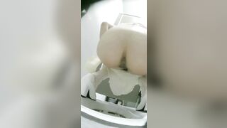 【极品厕拍】KK千元收费群多镜头偷拍高颜值美女第十期7V[某房原版] ipcam (4)