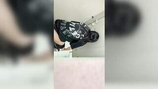 【極上トイレ撮影】ダンサーの柔らかいオマンコ、先輩インターンの柔らかいオマンコ - 第5弾5人 ipcam (5)