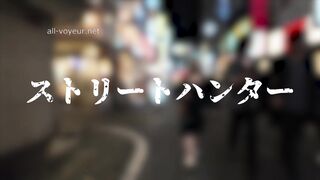 真面目系トー横 パンチラ防止の黒パンを剥ぎ取ると..大人顔負けの生意気パンティ 未完成の若裸 ipcam