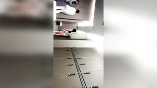 第65話～家庭内銭湯センター～施錠して盗撮～巨乳女子校生が暴れまわる～4V ipcam (4)