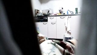 찍히는지 모르고 자위하는 원룸년 ipcam