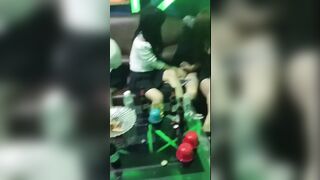 【マスターコレクション】バーKTVの卑猥な動画❤️ お姫様を探している金持ちの男性、男性モデルを探している金持ちの女性、歌ったりファックした ipcam (160)