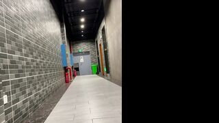 █魔手☛外购█精品CP《单反级厕拍》（小美女的刮毛嫩BB）[某房原版]16V ipcam (4)