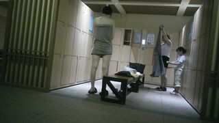 【全網元义的限定】ウォーターパーク美女着替え中 お風呂編㊙️ 透かしなし原画【シーズン5】9V ipcam 2 (2)