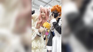 【KFC】甜妹COSER和闺蜜逛街。肉色骚透明内露出黑森林超反差[某房原版] ipcam