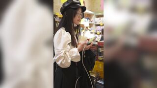 (BC-AA-414)超短吊带裙美女喝多了..光脚走路被抄底条纹白内[某房原版] ipcam 2
