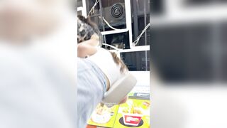 【KFC】牛仔短裙学生妹逛街。彩虹色窄内前后CD 可爱系[某房原版] ipcam 2